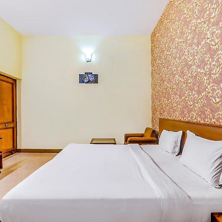 Hotel Executive Hasanganj Buitenkant foto