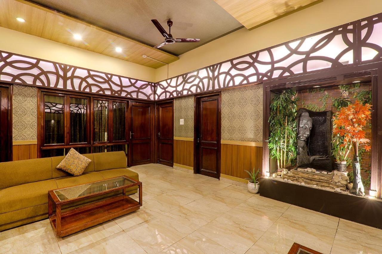 Hotel Executive Hasanganj Buitenkant foto