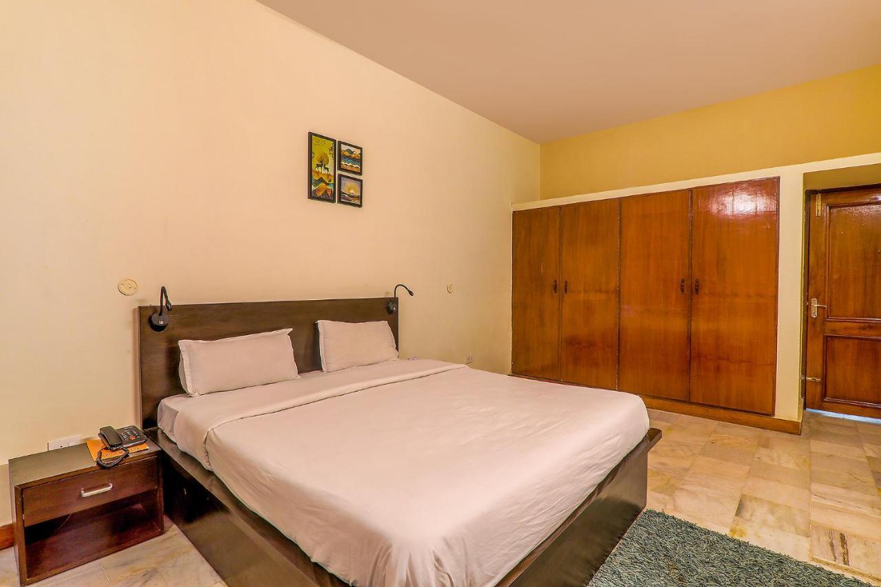 Hotel Executive Hasanganj Buitenkant foto
